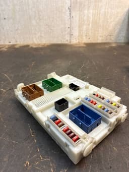 VOLVO 31412971 Body control module (BCM) VOLVO V70 III (BW) (2007-2016) — thumbnail 2