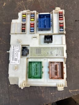 VOLVO 31412971 Body control module (BCM) VOLVO V70 III (BW) (2007-2016) — thumbnail 4