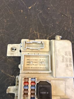 VOLVO 30765471 Body control module (BCM) VOLVO S40 / V50 / C30 / C70 (MS, MW) (2004-2012) — thumbnail 4