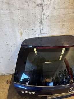 MERCEDES-BENZ Bootlid / tailgate MERCEDES-BENZ C-CLASS (W204) (2007-2013) — thumbnail 4
