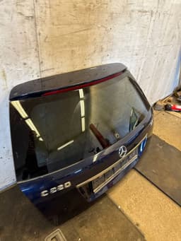 MERCEDES-BENZ Bootlid / tailgate MERCEDES-BENZ C-CLASS (W204) (2007-2013) — thumbnail 3