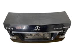 MERCEDES-BENZ 2127500975 Bootlid / tailgate MERCEDES-BENZ E-CLASS (W212) (2009-2016) — thumbnail 1