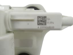MERCEDES-BENZ A0997400300 A0997400600 A0999068600 Bootlid / tailgate lock MERCEDES-BENZ C-CLASS (W205) (2013-2021) — thumbnail 3