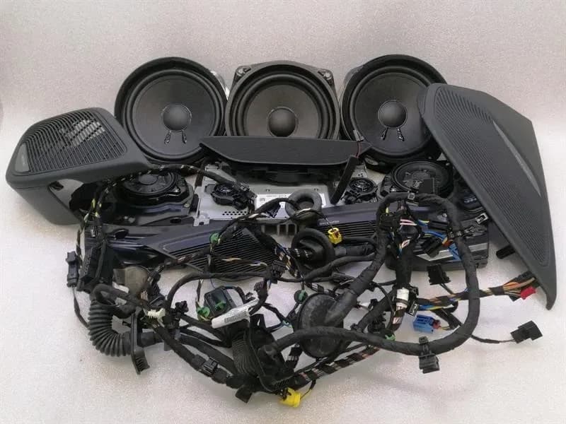 AUDI R8 4S AWD BANG OLUFSEN SPEAKER SET 4S0035465A RIGHT HAND DRIVE RHD