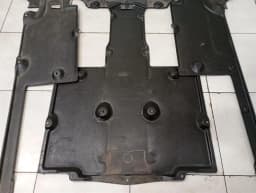 PORSCHE Porsche 911 991 Undertray 99150460105 Underbody Trim Faulty 99150460903 — thumbnail 5