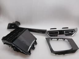 BMW BMW 3 M3 G80 G20 INTERIOR CARBON TRIM SET OEM 6806787 RHD CARBON LCI JP UK AU — thumbnail 1