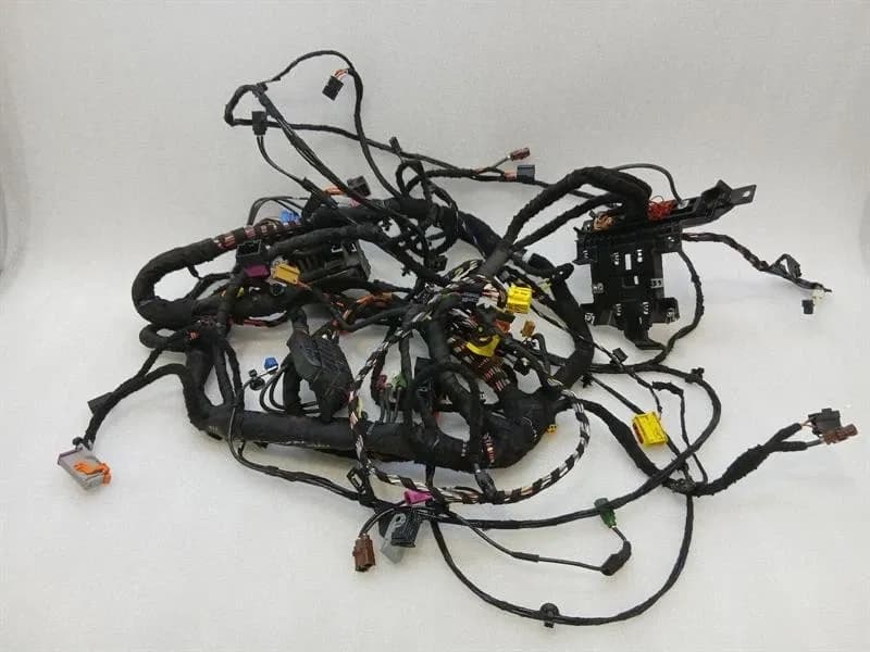 PORSCHE PORSCHE TAYCAN 9J Wiring Loom 9JA998021 RHD DASHBOARD UK JPN AU