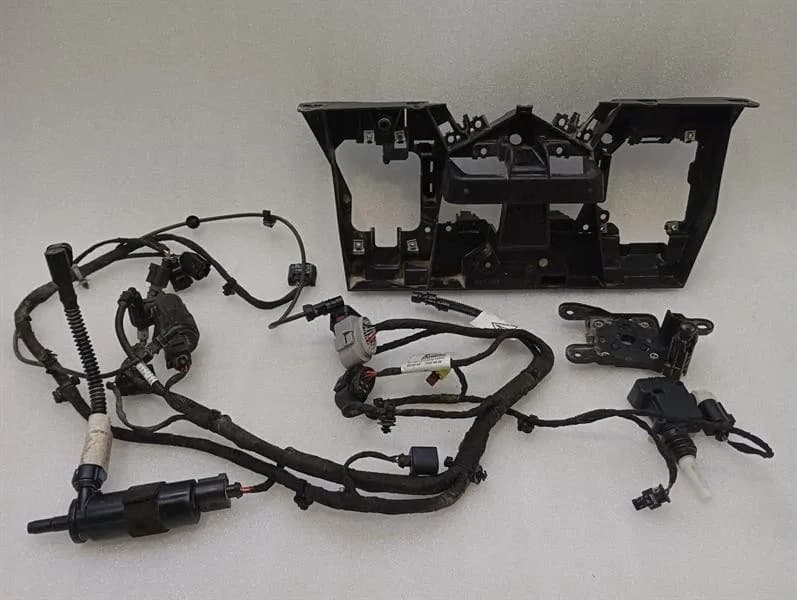 PORSCHE Porsche Taycan 9J Front End Wiring Loom 9J1971073AC Wiring Harness 9J1907390