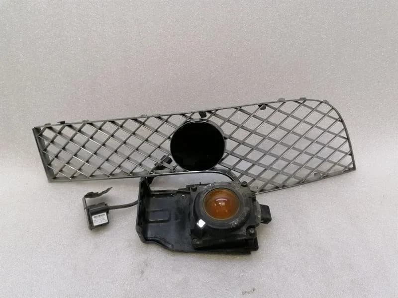 BENTLEY Bentley Continental GT W12 Radar Sensor 3W0907567A Radar 3W3807668 Grille Faulty