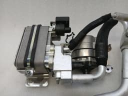 FERRARI Ferrari 296 GTS F171 Water Radiator 817608 HV BATTERY COOLING Radiator — thumbnail 3