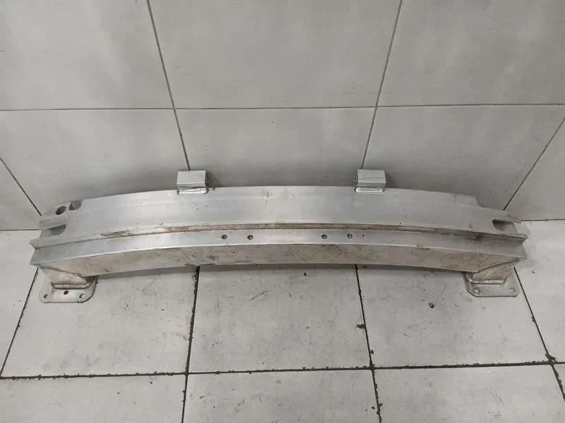 Porsche Taycan 9J rear bumper beam 9J0803184B rear bumper carrier