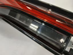 PORSCHE Porsche Macan 95B Rear Centre LED Light 95B945208 Rear Light Rear Centre LED — thumbnail 6