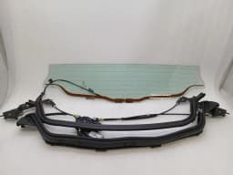 FERRARI FERRARI 296 GTS F171 Rear Screen 815189 Heckscheibe WINDOW CABRIO DRAFT STOP — thumbnail 1
