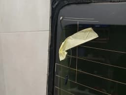 ASTON MARTIN Aston Martin DBS Superleggera AM7 18-24 Rear Screen LY53-F42006-AA Rear Window — thumbnail 4