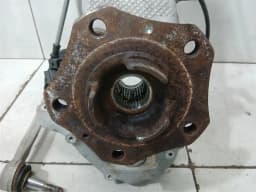 PORSCHE Porsche Taycan 9J Right Front Hub 9J1407246B Wheel Bearing Housing Front Right — thumbnail 3