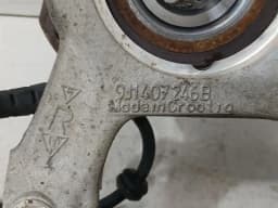PORSCHE Porsche Taycan 9J Right Front Hub 9J1407246B Wheel Bearing Housing Front Right — thumbnail 6