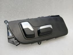 BMW BMW 4 G83 M4 switch 9390106 RH SEAT switch seat right — thumbnail 10