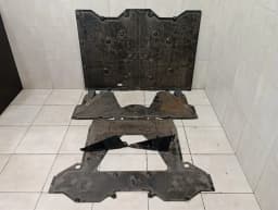 PORSCHE Porsche 911 992 Undertray Set 992825505 Underbody Trim Defect 992825521C — thumbnail 2