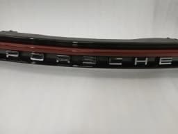 PORSCHE Porsche Macan 95B Rear Centre LED Light 95B945208 Rear Light Rear Centre LED — thumbnail 2
