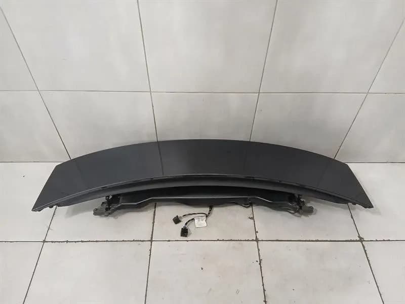 PORSCHE Porsche Taycan 9J rear spoiler 9J1827933B rear spoiler complete set set