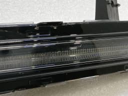 PORSCHE Porsche Cayman 718 GT4 Right Front Foglamp 982953352B Fog Light Right — thumbnail 3