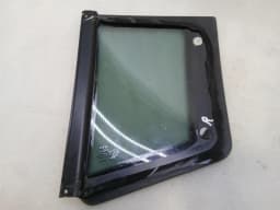 AUDI Audi R8 Type 42 5.2 Coupe Right Rear 1/4 Glass 420845300 Door Window 1/4 Rear RH — thumbnail 9