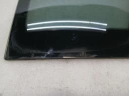 AUDI Audi R8 Type 42 5.2 Coupe Right Rear 1/4 Glass 420845300 Door Window 1/4 Rear RH — thumbnail 5