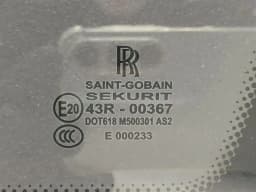 ROLLS ROYCE Rolls Royce Ghost 1 09-14 Right Rear 1/4 Glass 51377474238 Door Panel 1/4 Rear RH — thumbnail 2