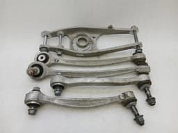 BMW BMW 3 Series M3 G80 G20 Right Rear Hub 8095658 Wheel Bearing Housing Rear Right — thumbnail 8