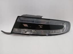 ASTON MARTIN Aston Martin DB9 Volante Right Rear Light DG33-13404-AC Tail Light Rear Re — thumbnail 1