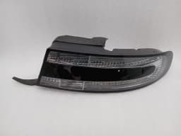 ASTON MARTIN Aston Martin DB9 Volante Right Rear Light DG33-13404-AC Tail Light Rear Re — thumbnail 2