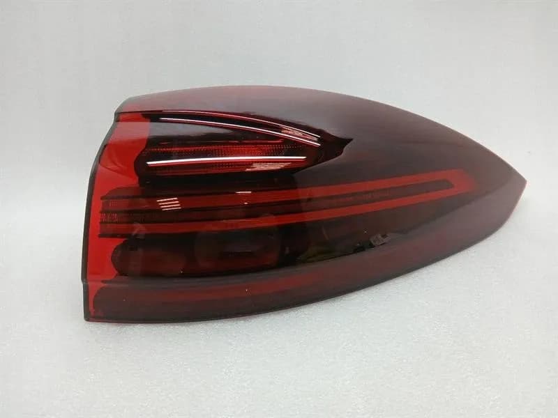 PORSCHE Porsche Cayenne 958 92A right rear light 7P5945208N dark taillight rear re
