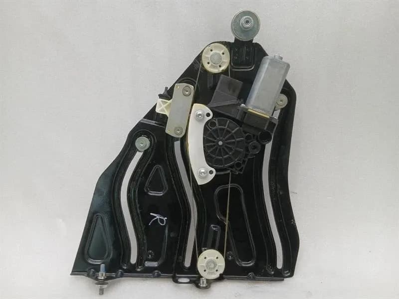 Ferrari California F149 08-14 4.3 Right Rear Winder 69845100 Window Regulator Right