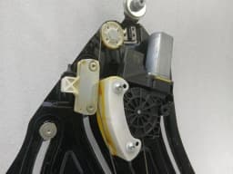 FERRARI Ferrari California F149 08-14 4.3 Right Rear Winder 69845100 Window Regulator Right — thumbnail 4