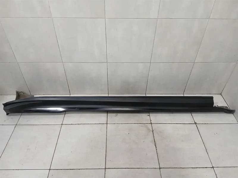 PORSCHE Porsche Taycan 9J side skirt 9J1854886B right side sill right