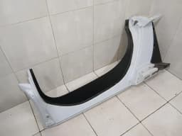 MCLAREN McLaren MP4-12C 625C 650S 675LT Left side monocoque door entrance panel — thumbnail 2