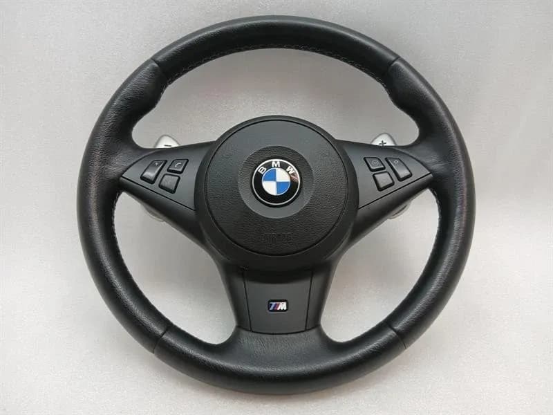 BMW 2005 M5 E60 BMW M6 E63 STEERING WHEEL 2283931 STEERING WHEEL COMPLETE SMG