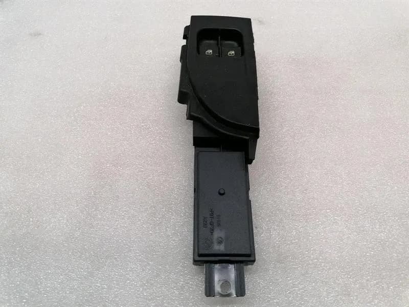 Maserati Granturismo M145 Window Switch Defect 215014 Switch RHD