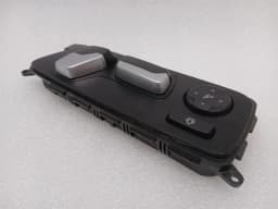 BMW BMW 4 G83 M4 switch 6826025 switch left seat left seat — thumbnail 3