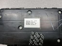BMW BMW 4 G83 M4 switch 6826025 switch left seat left seat — thumbnail 5