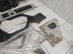 AUDI AUDI R8 4S AWD Undertray 4S0825201C SET Underbody Trim SET — thumbnail 5