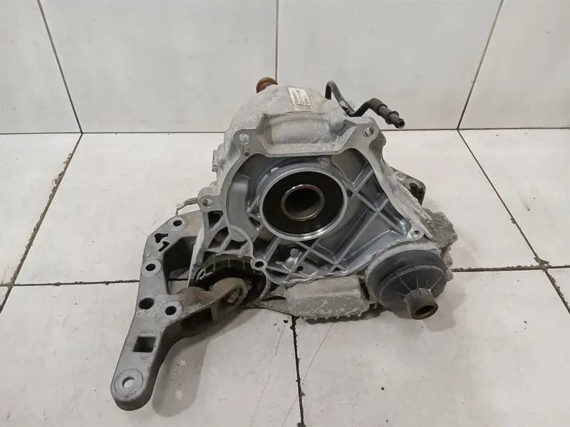 BMW BMW 3 Series M3 G80 G20 Transfer Box 9847756 Transfer Case AWD M4 G82