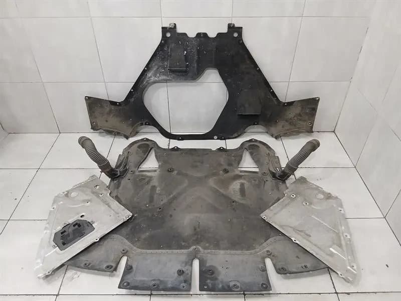 LAMBORGHINI Lamborghini Huracan LP640 EVO SPYDER Undertray 4T0825205 Underbody Trim