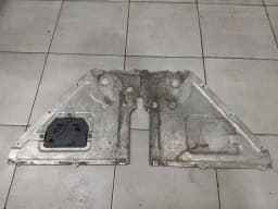 LAMBORGHINI Lamborghini Huracan LP640 EVO SPYDER Undertray 4T0825205 Underbody Trim — thumbnail 9
