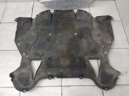 AUDI Audi R8 4S Performance Undertray 4S0825102B Underbody Trim — thumbnail 3
