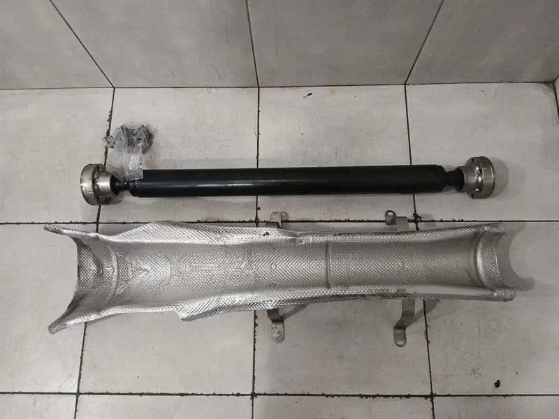 FERRARI Ferrari California F149 08-14 4.3 Propshaft 274281 Propshaft
