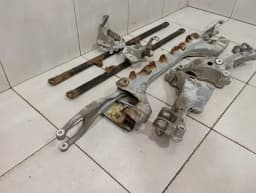 PORSCHE Porsche 911 991 Rear Subfram 99133126106 Rear Axle 99133115205 — thumbnail 4
