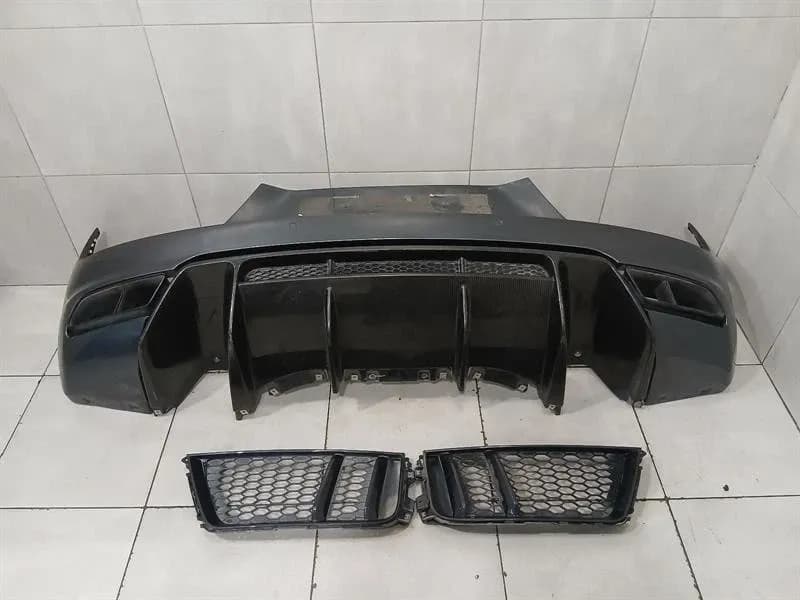 AUDI 2017-2020 AUDI R8 4S COUPE REAR BUMPER 4S0807303B CARBON BUMPER 4S0807521D