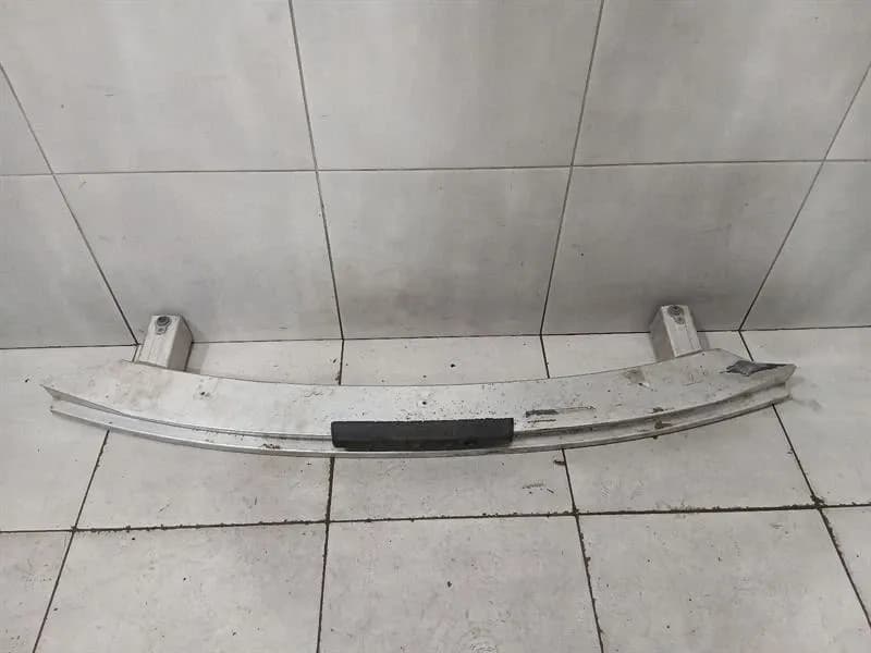 AUDI Audi R8 4S AWD rear bumper beam 4S0807313B faulty bumper carrier rear