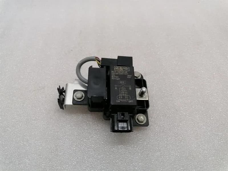 ASTON MARTIN Aston Martin Rapide 10-14 Relay 6C1T-10B728-AB Relay